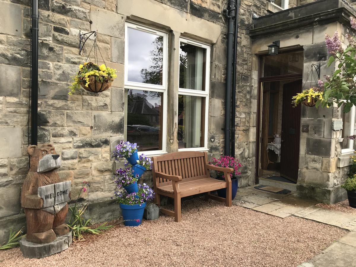 Dunclutha Guest House Leven  Экстерьер фото